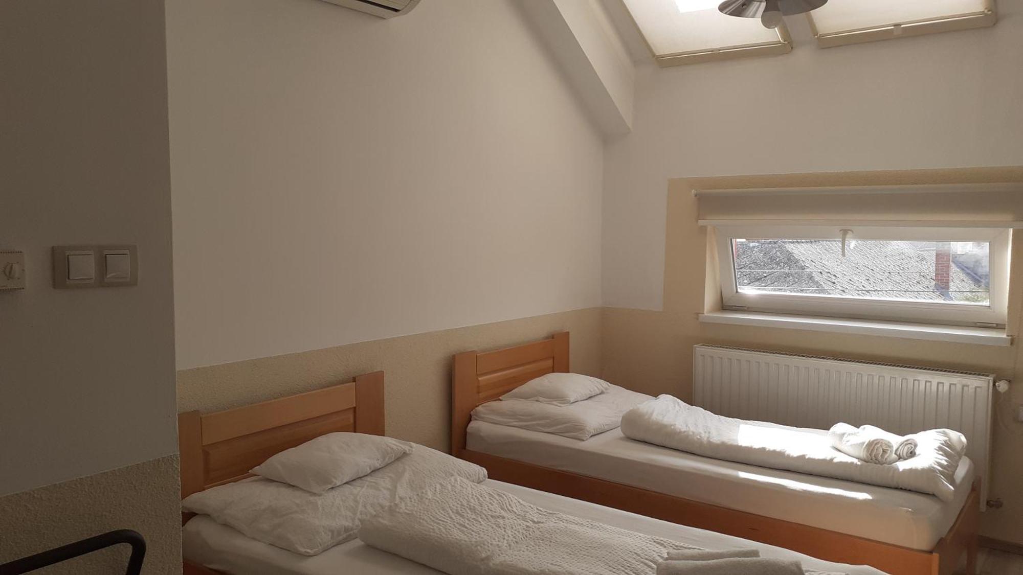 Oazis Hotel*** Nagykanizsa Ngoại thất bức ảnh